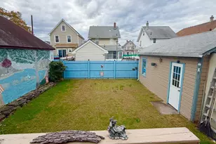 141 Emerson St, Carteret, NJ 07008 - Photo 12