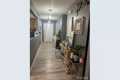 1224 Dogwood Court, New Brunswick, NJ 08901 - Photo 6