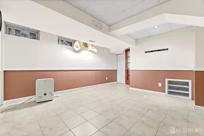 302 Westgate Drive, Edison, NJ 08820 - Photo 14