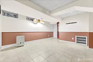 302 Westgate Dr, Edison, NJ 08820 - Photo 14