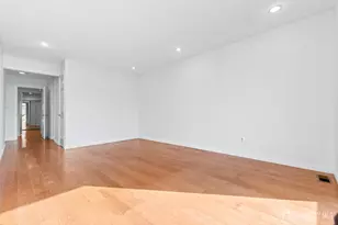 302 Westgate Dr, Edison, NJ 08820 - Photo 32