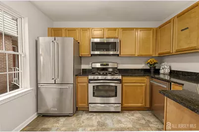 114 Adamecs Way, South Amboy, NJ 08879 - Photo 6