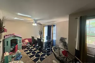 18 Pioneer Ct, Ewing Township, NJ 08628 - Photo 6