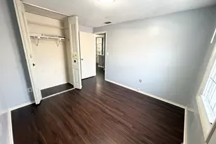 61 Cottonwood Ct, South Brunswick Township, NJ 08852 - Photo 12