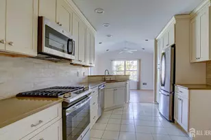 15B Ingram Dr, Monroe Township, NJ 08831 - Photo 12