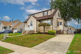 34 Taylor Ave, Carteret, NJ 07008 - Photo 2