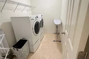 39 Periwinkle Dr, Monroe Township, NJ 08831 - Photo 20