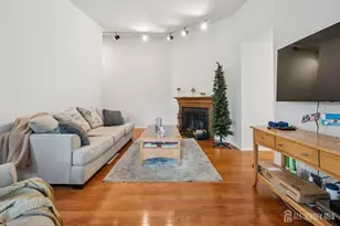 2434 Old Stone Mill Dr, East Windsor Township, NJ 08512 - Photo 8