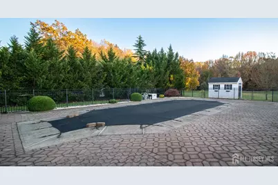 28 Stanley Drive, Monroe Township, NJ 08831 - Photo 32