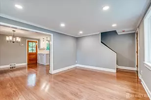 32 Kate Ln, Metuchen, NJ 08840 - Photo 8