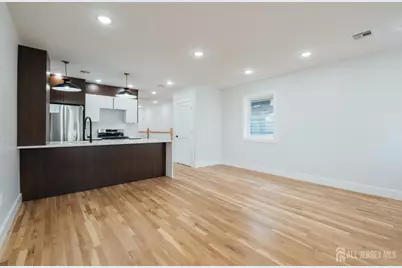 90 Hollywood Avenue, East Orange, NJ 07018 - Photo 6