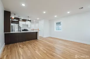 90 Hollywood Ave, East Orange, NJ 07018 - Photo 6