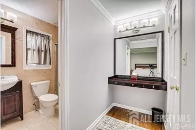 3993 Park Avenue, Edison, NJ 08820 - Photo 18