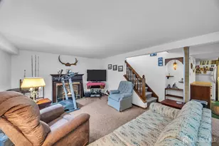 143 Safran Ave, Edison, NJ 08837 - Photo 20