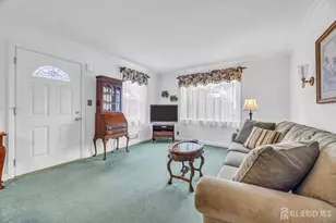 143 Safran Ave, Edison, NJ 08837 - Photo 4