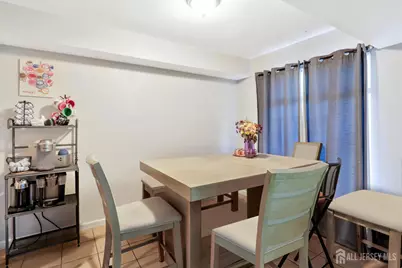 39 Powderhorn Court, Woodbridge Township, NJ 07095 - Photo 6