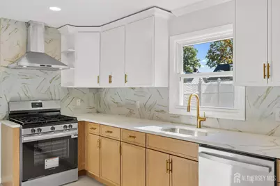 435 Warfield Road, North Plainfield, NJ 07063 - Photo 12