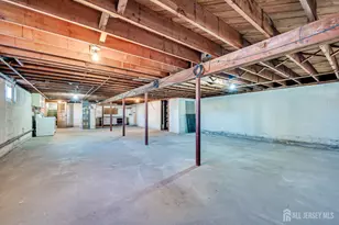 130 Woodrow Ave, Piscataway Township, NJ 08854 - Photo 20