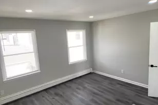 111 SE Riva Ave, Milltown, NJ 08850 - Photo 10