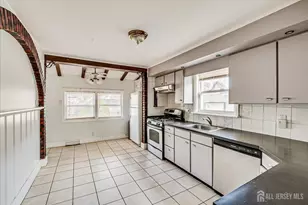 98 Trieste St, Iselin, NJ 08830 - Photo 6