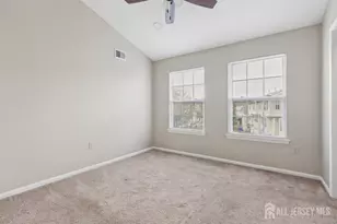 121 Giera Ct, Sayreville, NJ 08859 - Photo 16