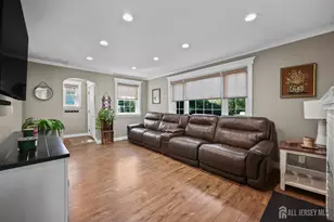 7 Lake Ave, Helmetta, NJ 08828 - Photo 6