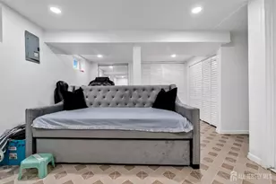 43 Charlotte St, Carteret, NJ 07008 - Photo 44