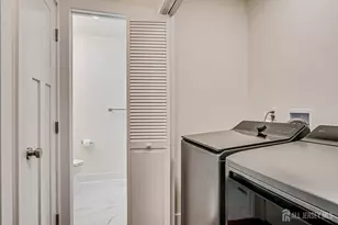 145 Maplewood Ct, Edison, NJ 08820 - Photo 24