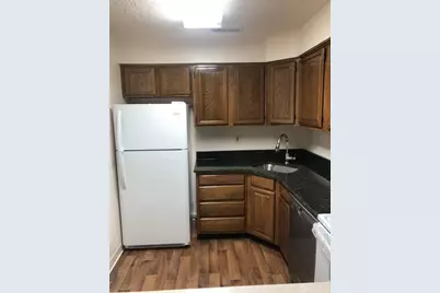 1019 E Ravens Crest Drive, Plainsboro Township, NJ 08536 - Photo 8