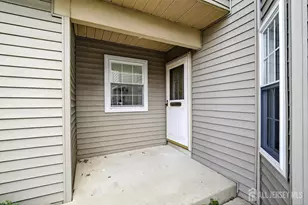 57 Yorkshire Dr, Monroe Township, NJ 08831 - Photo 4