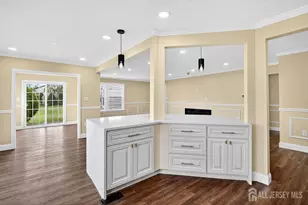 57 Yorkshire Dr, Monroe Township, NJ 08831 - Photo 10