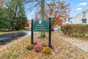 103 Commons at Kingswood Dr, East Brunswick Township, NJ 08816 - Photo 10