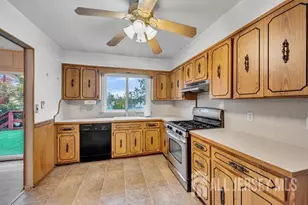 25 Venus Rd, Old Bridge Township, NJ 08879 - Photo 18