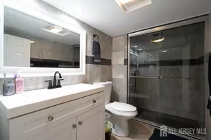 25 Reid St, Sayreville, NJ 08872 - Photo 36