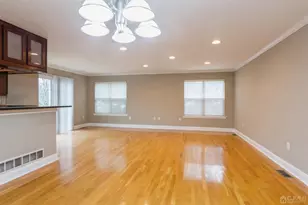 34 Chimney Ct, Old Bridge Township, NJ 08879 - Photo 4