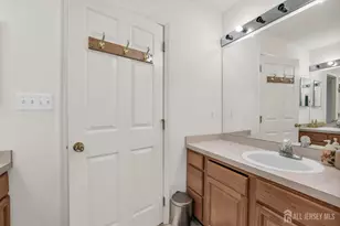 23 Margaret Dr, Franklin Township, NJ 08873 - Photo 28