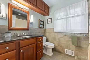 568 Mountain View Terrace, Dunellen, NJ 08812 - Photo 32