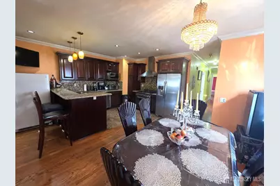 102 Clendenny Avenue, Jersey City, NJ 07304 - Photo 6