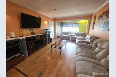 102 Clendenny Avenue, Jersey City, NJ 07304 - Photo 2