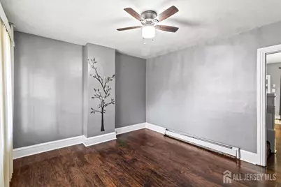 636 Elizabeth Street, Beverly, NJ 08010 - Photo 2