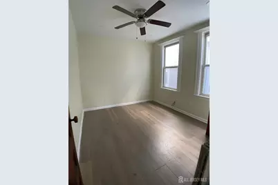 174 North 17th Street, East Orange, NJ 07017 - Photo 4