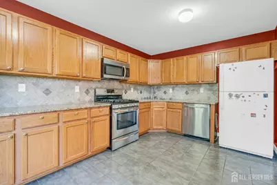356 Hawthorne Road, North Brunswick Township, NJ 08902 - Photo 12