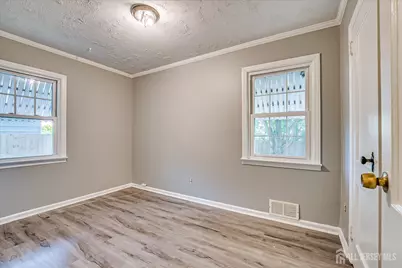 310 Howard Avenue, Middlesex, NJ 08846 - Photo 18