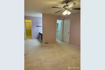 92 Winchester Way #92, Franklin Township, NJ 08873 - Photo 16