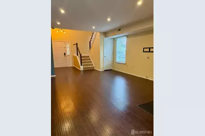 92 Winchester Way #92, Franklin Township, NJ 08873 - Photo 2