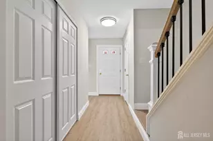 61 Albury Way, North Brunswick Township, NJ 08902 - Photo 20