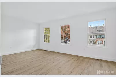 61 Albury Way, North Brunswick Township, NJ 08902 - Photo 24