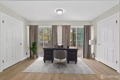 61 Albury Way, North Brunswick Township, NJ 08902 - Photo 14