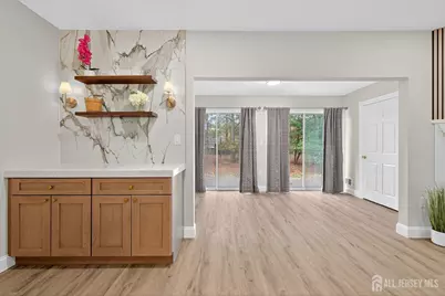 61 Albury Way, North Brunswick Township, NJ 08902 - Photo 12