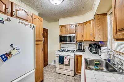 1072 Bordentown Avenue, Sayreville, NJ 08859 - Photo 10